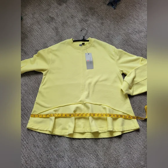 Sweatshirt - Picture 9 of 11